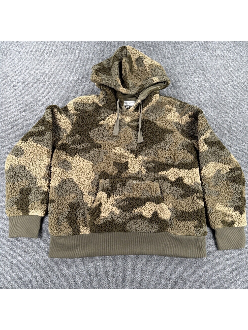 Hippie Rose Sherpa Camouflage Pullover Hoodie- Women's Large
